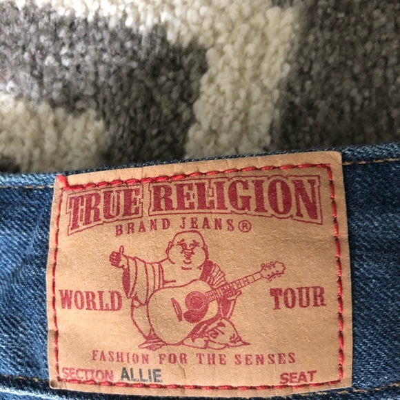 True Religion Jean short - Picture 3 of 7